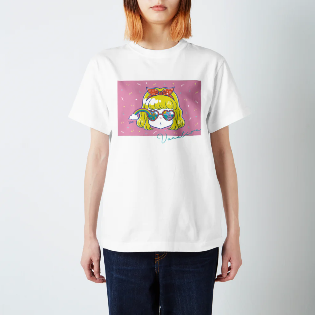 YUMEのVacation(文字色あり) Regular Fit T-Shirt