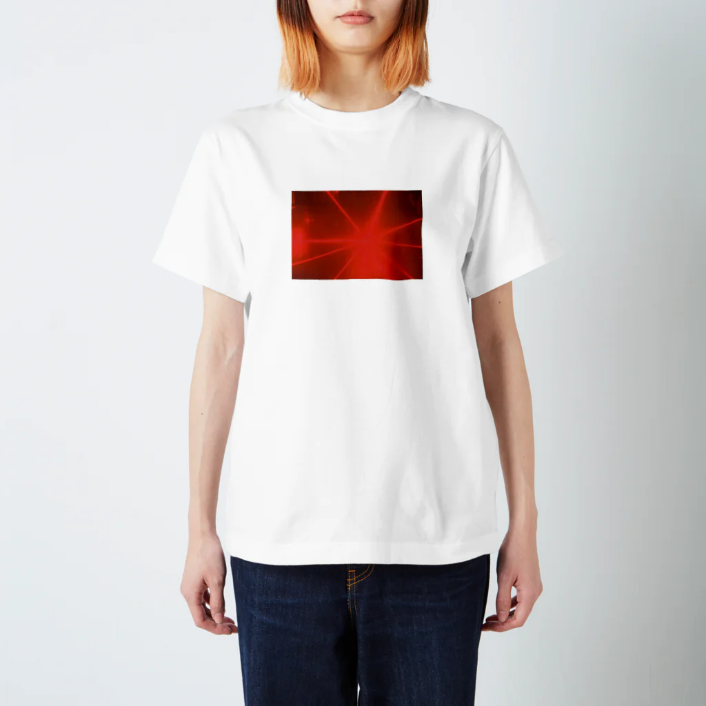 ⠒⠔ ⠑⠭⠏⠕⠎⠥⠗⠑⠎のLaser Regular Fit T-Shirt