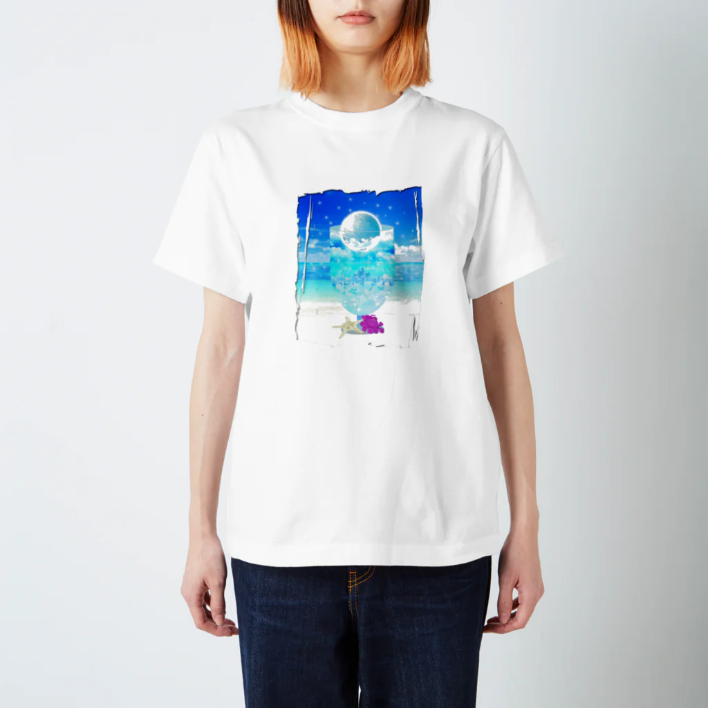 Yokokkoの店の海と空色のcream soda🍹（背景あり） スタンダードTシャツ
