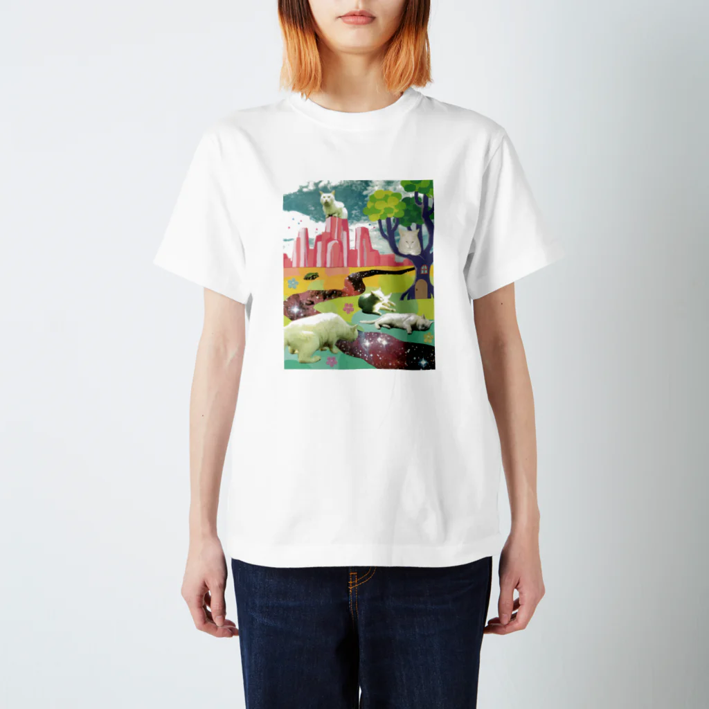 溝呂木一美のお店のちろの星 Regular Fit T-Shirt