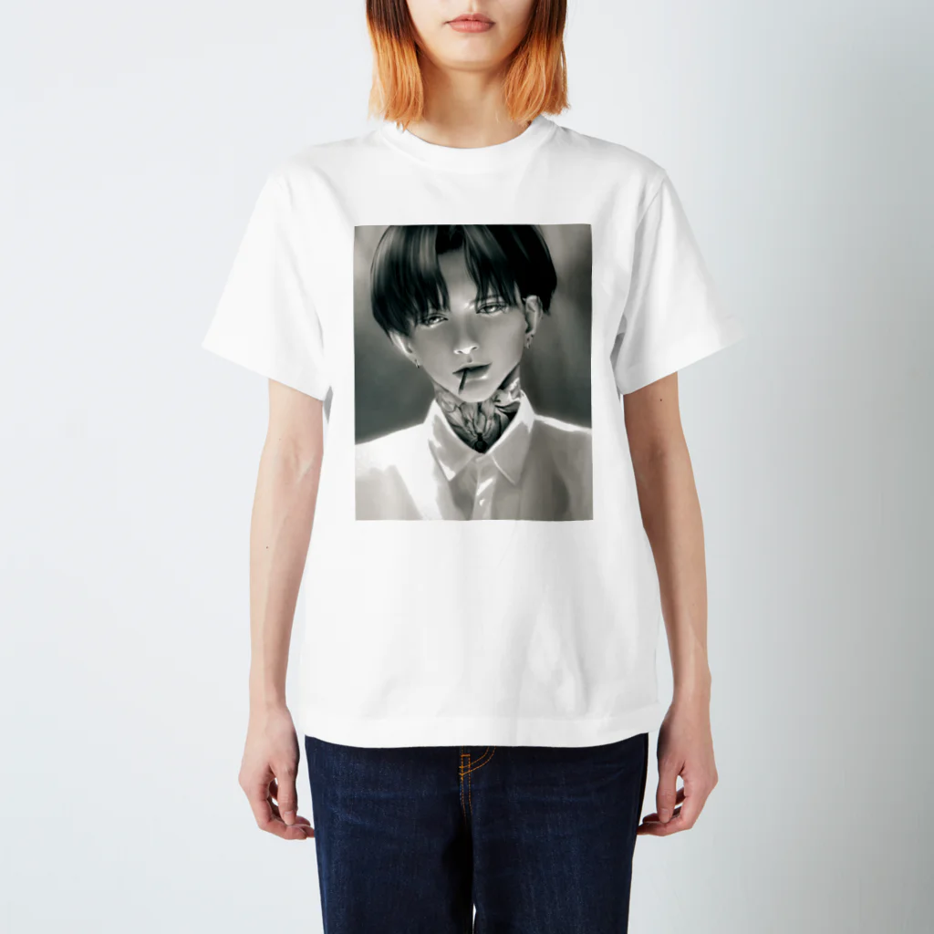 Bunjoの美青年 Regular Fit T-Shirt