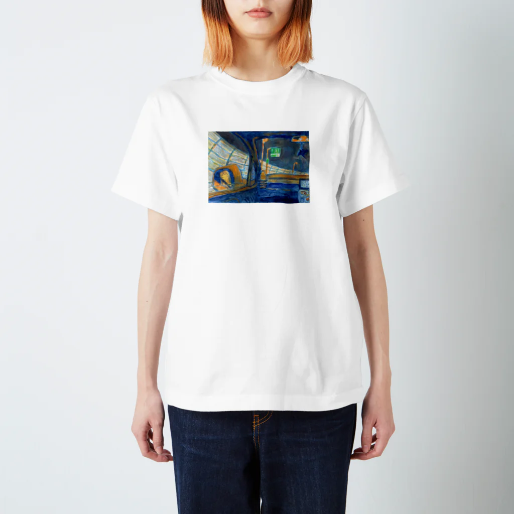 ひま🐟の帰りの高速道路 スタンダードTシャツ