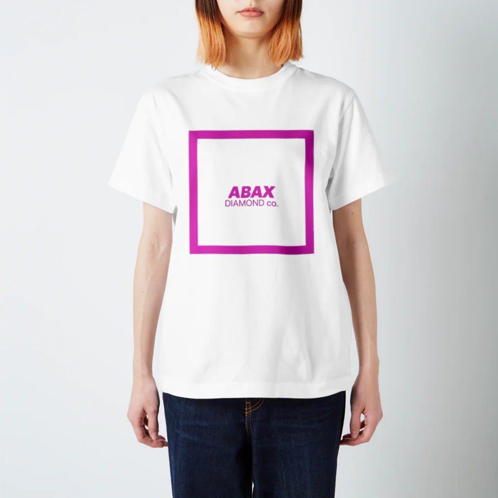 ABAX DIAMOND co.のショッキングピンクボックスT Regular Fit T-Shirt