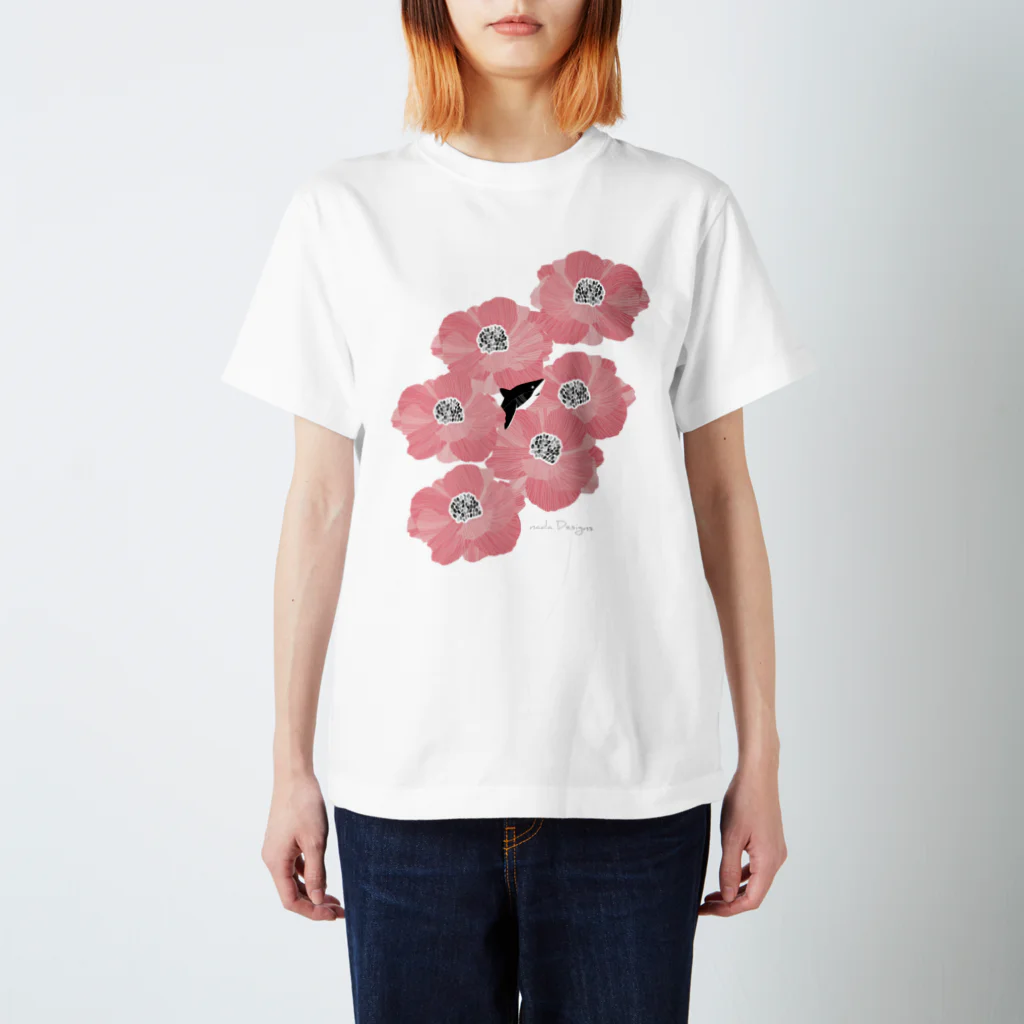 さかたようこ / サメ画家の花とサメ スタンダードTシャツ