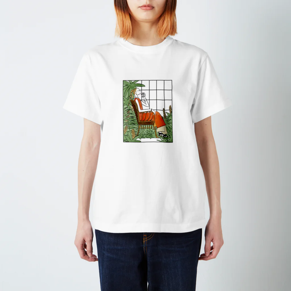 大津萌乃の緑の部屋 Regular Fit T-Shirt