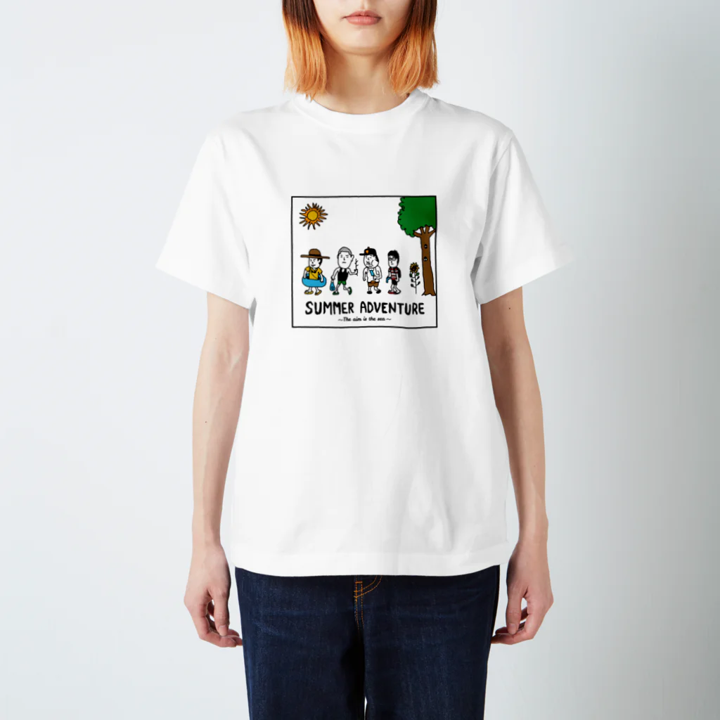 8Wood Marketの夏の大冒険（カラー） Regular Fit T-Shirt