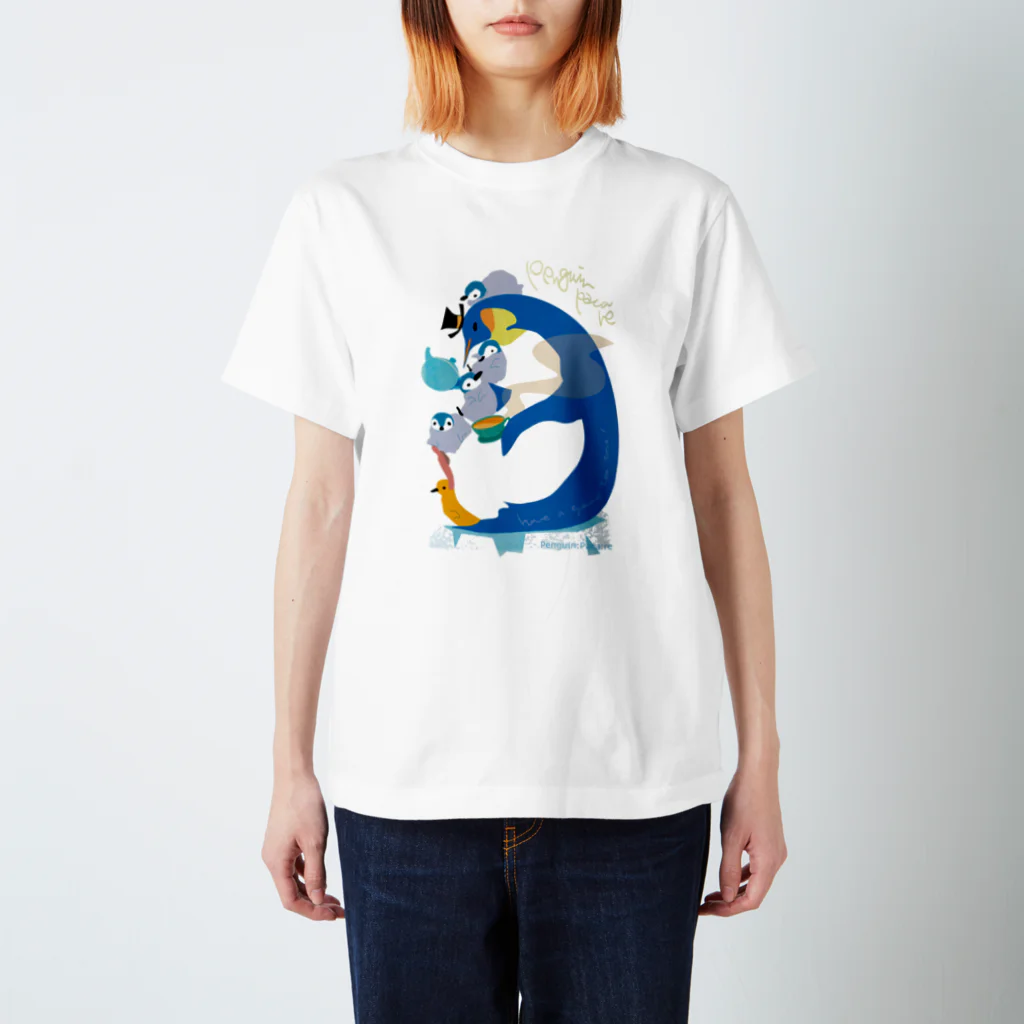 ペンギンパカリのPenguin Tea Time Regular Fit T-Shirt