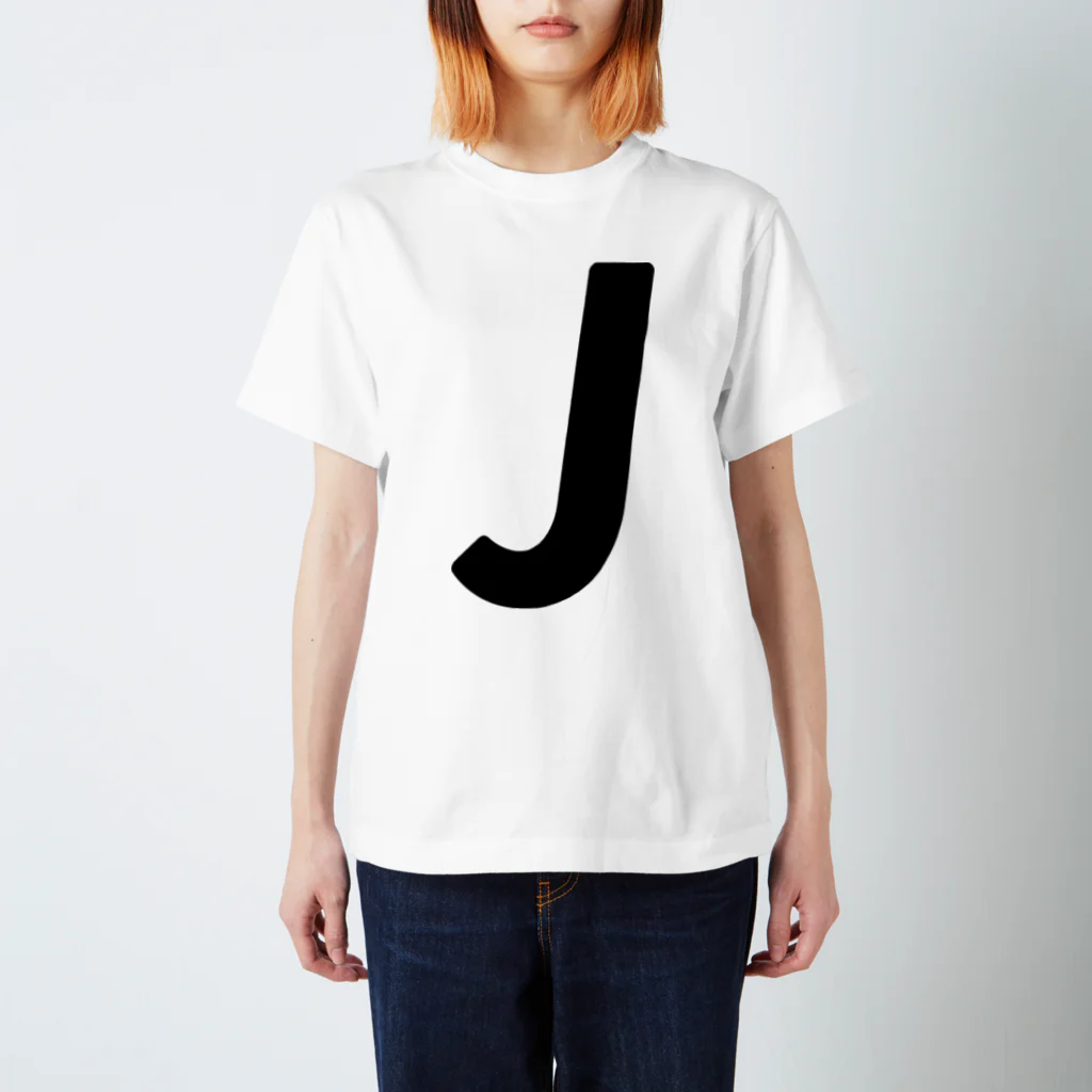 BetterDesignStoreのJ ： イニシャルTシャツ Regular Fit T-Shirt