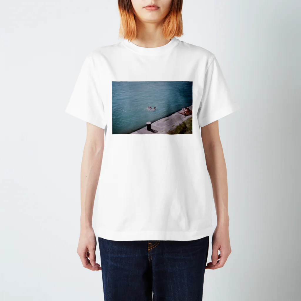 mina inoのRhein 2 スタンダードTシャツ