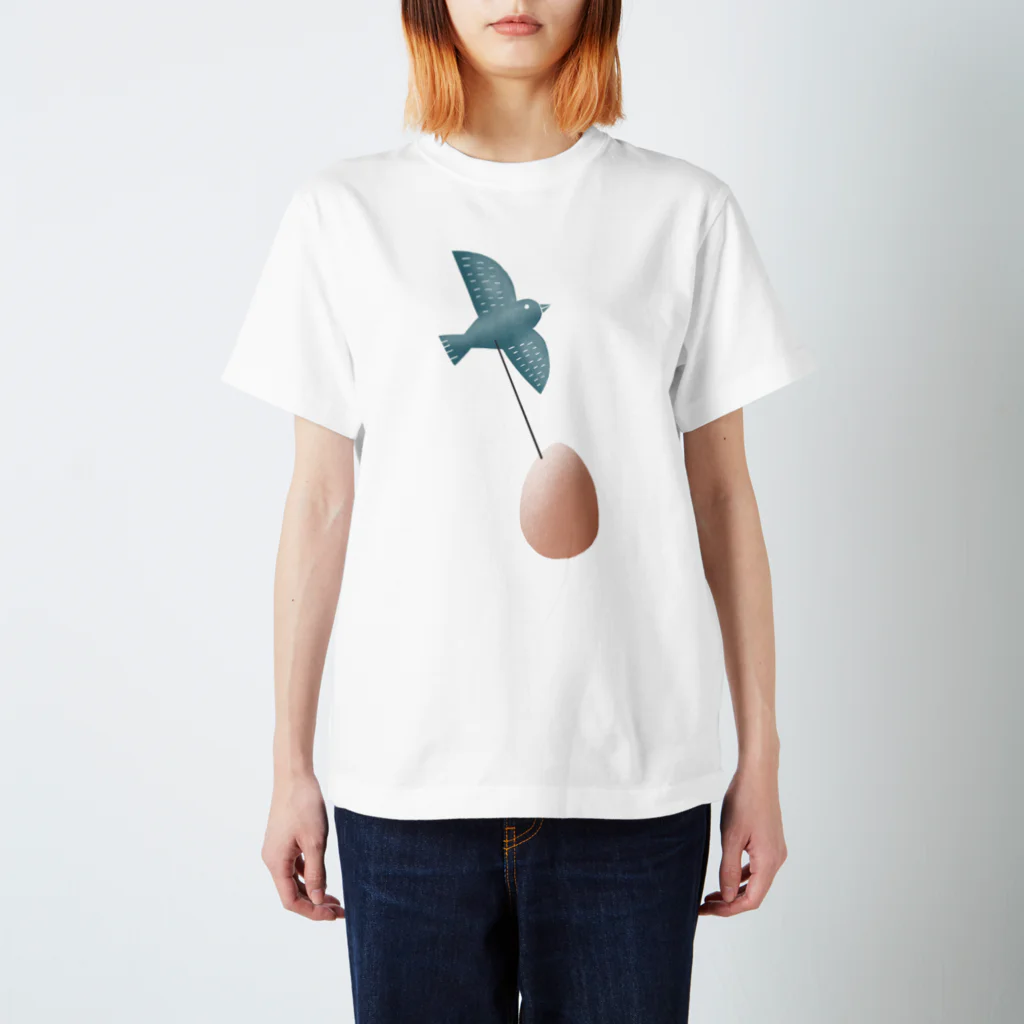 OW STOREの鳥と卵 Regular Fit T-Shirt