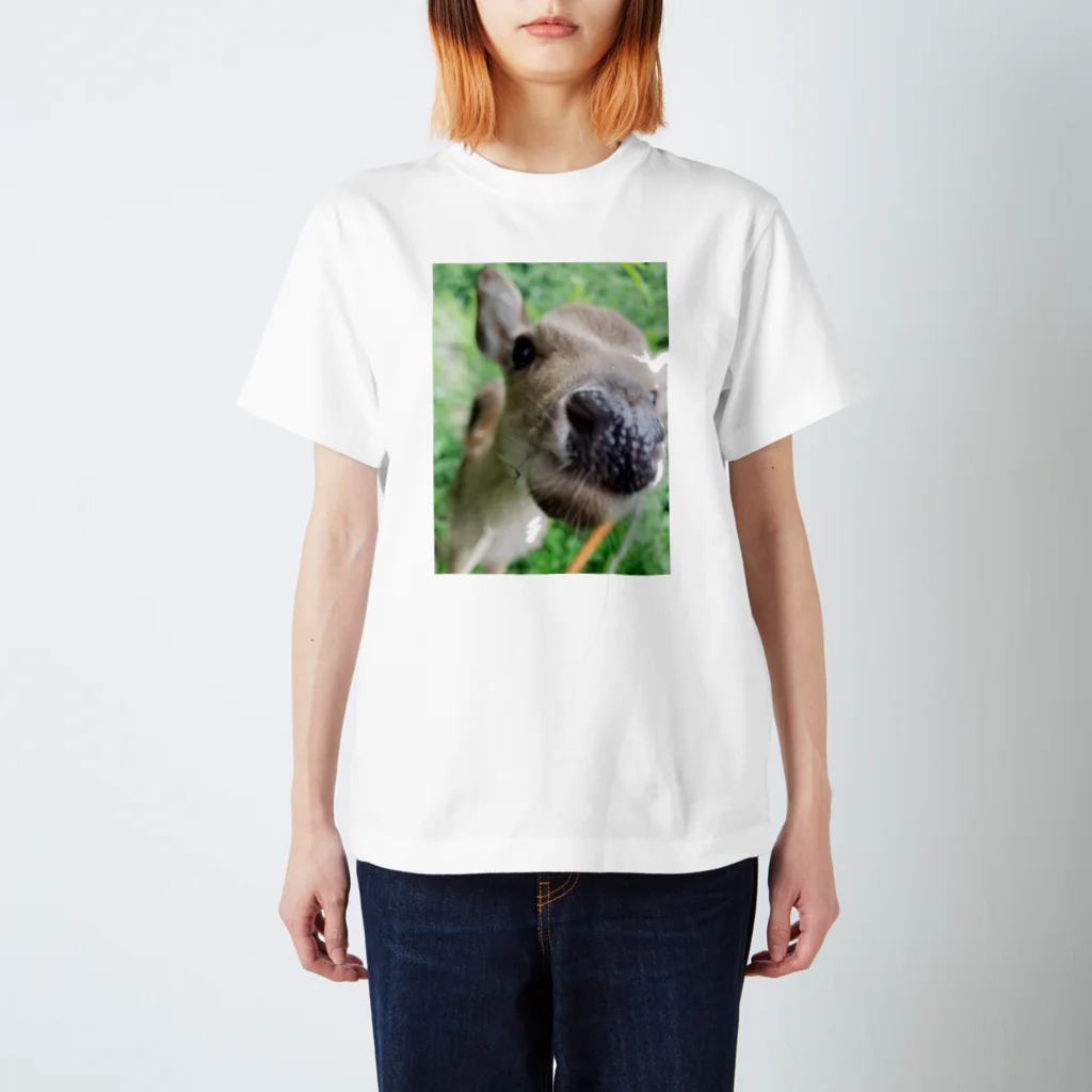 shionのWild Bambi T-shirt Regular Fit T-Shirt