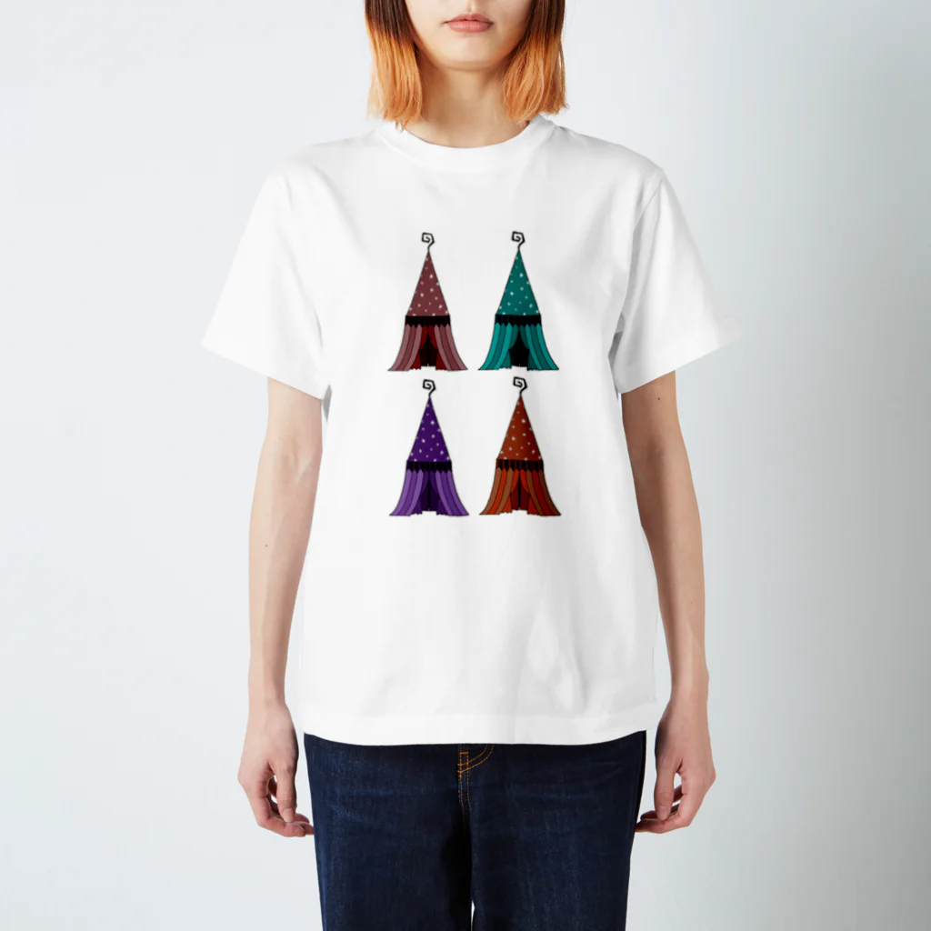 OMENYAのとあるサーカス団 Regular Fit T-Shirt