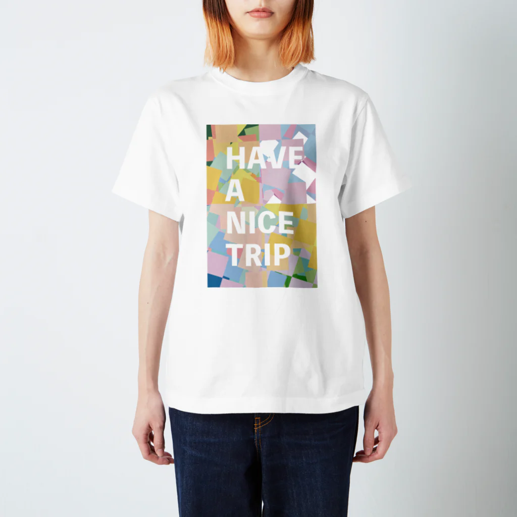 旅々PHOTOのカラフル良い旅を！ Regular Fit T-Shirt