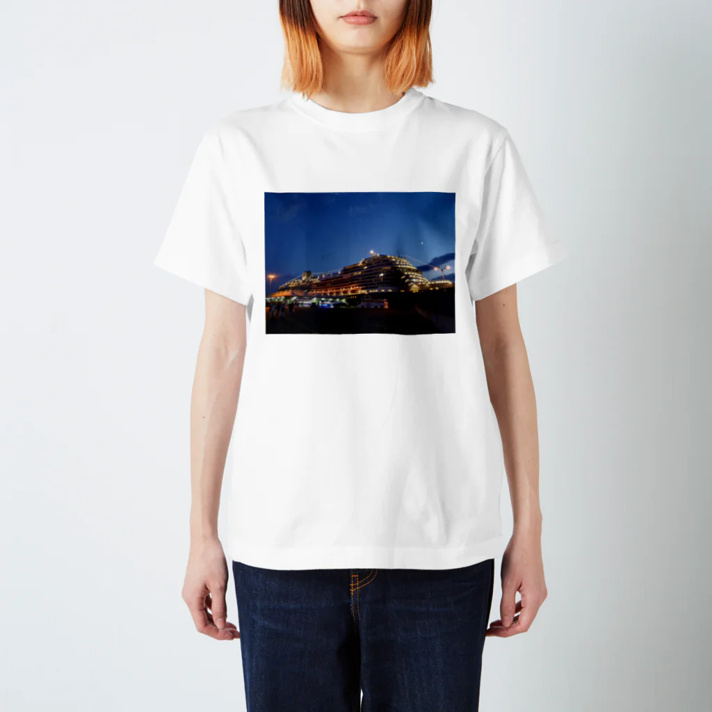 CRUISE SHIPのGorgeous Ship スタンダードTシャツ