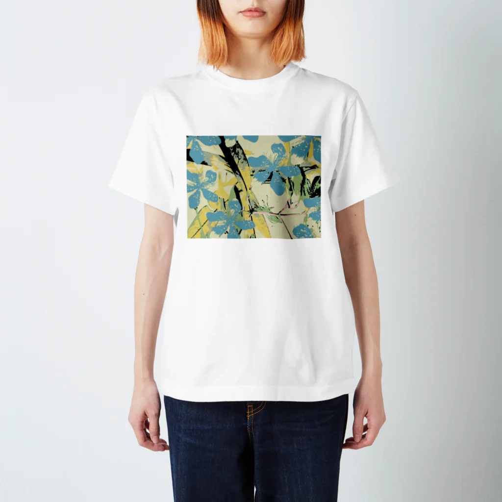 Planet Evansのアロハな花柄　イエロー Regular Fit T-Shirt