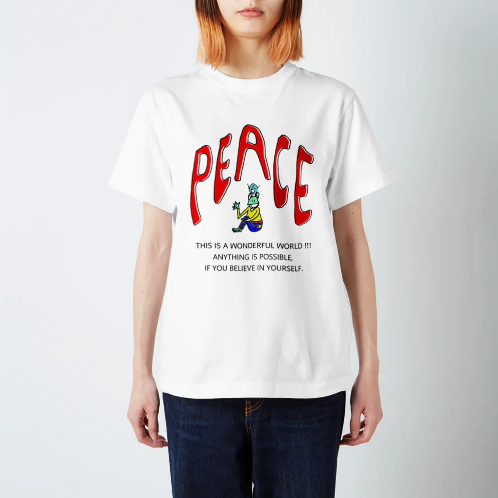 eri's Art love & peace Factoryの体育座りのカエルくんwithチョビ Regular Fit T-Shirt