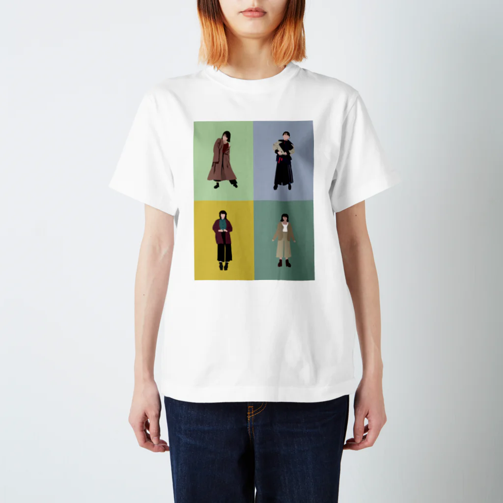 GataGaTaの4girlsLife Regular Fit T-Shirt