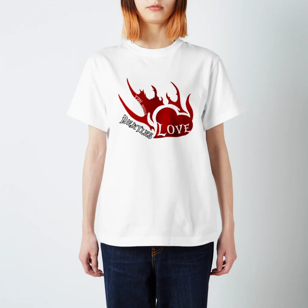 りょたくん@YDN【#専属IR】のBeatlesLove-Redmetal Regular Fit T-Shirt