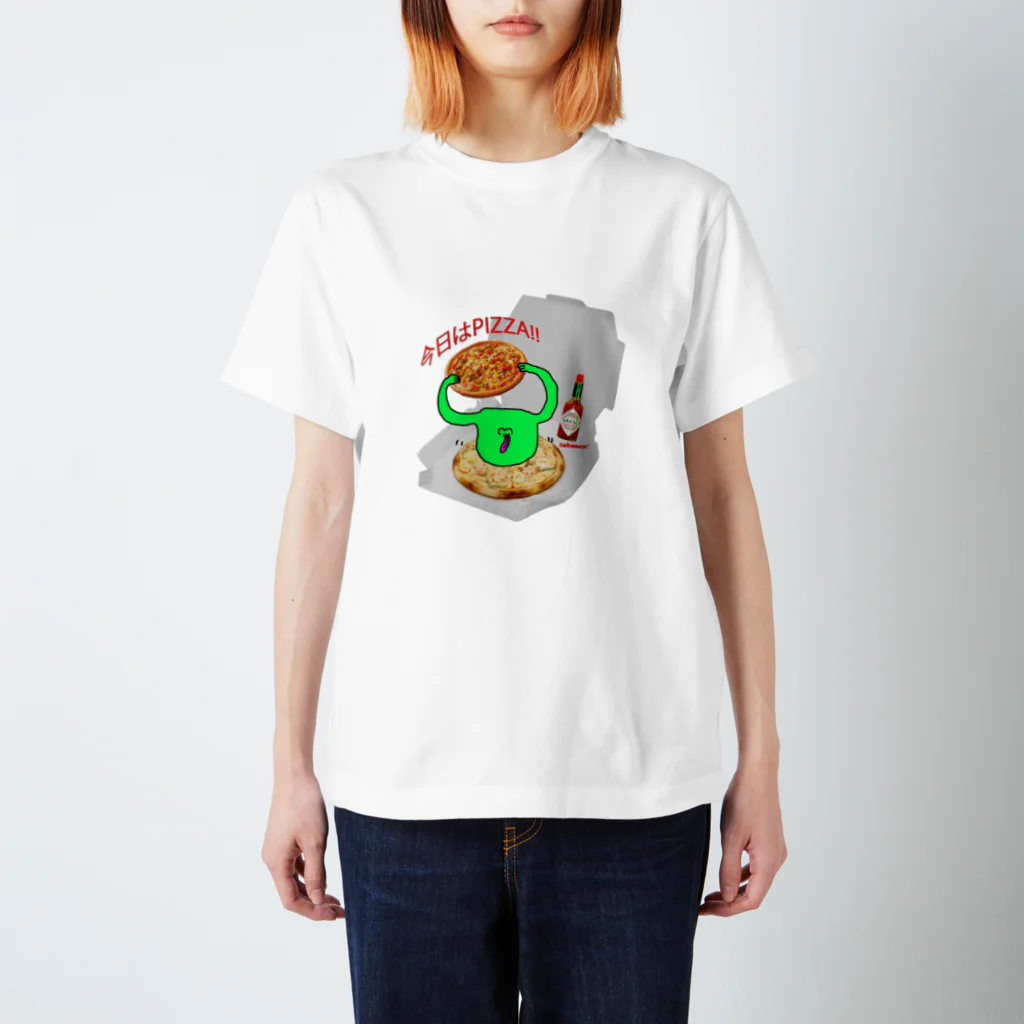 a__6mmの今日はピザ スタンダードTシャツ