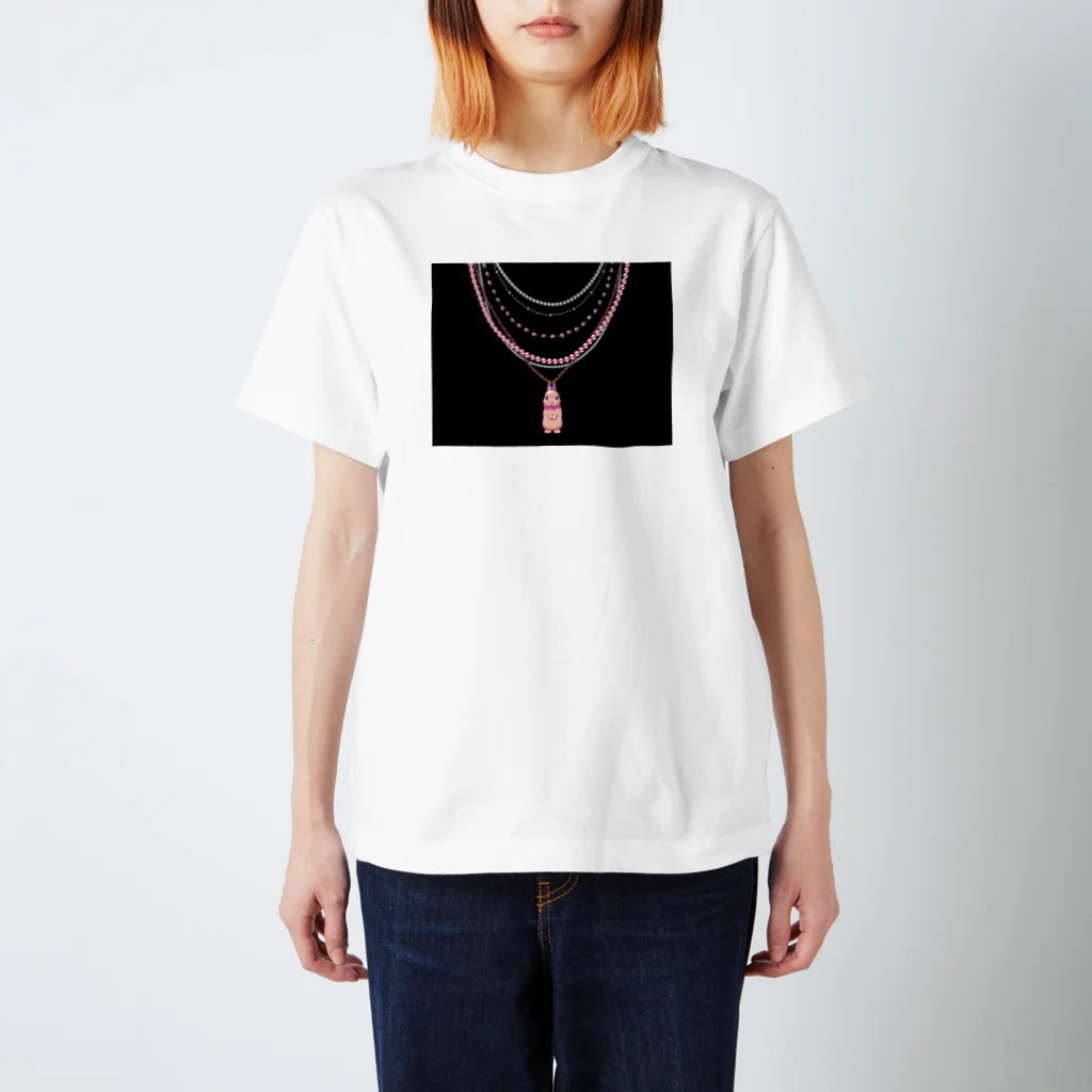 ECLAIR BUNNYのうさぎネックレス柄 Regular Fit T-Shirt