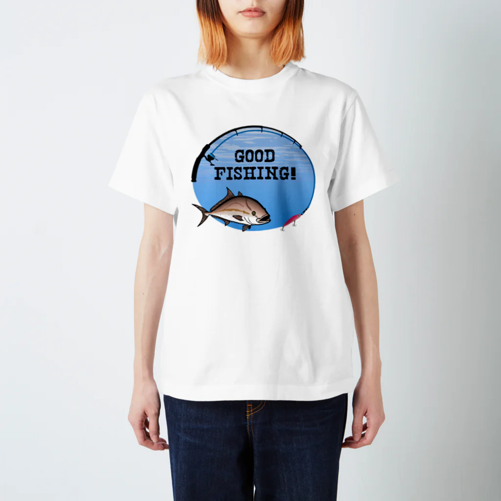 猫と釣り人のカンパチ_1_C Regular Fit T-Shirt