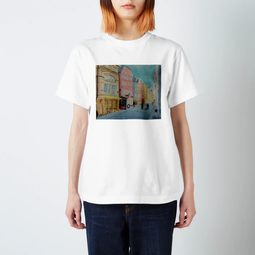 金木犀のストックホルムの路地裏 スタンダードTシャツ