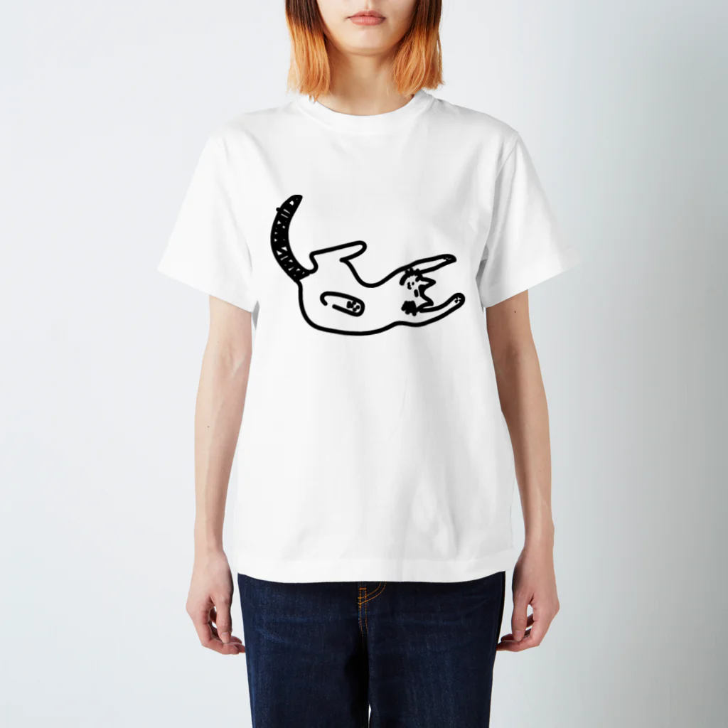 きくらげのおやすみにゃんこ Regular Fit T-Shirt