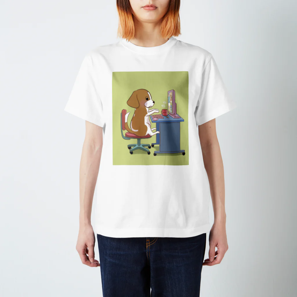 hirakoのテレワークな犬 スタンダードTシャツ