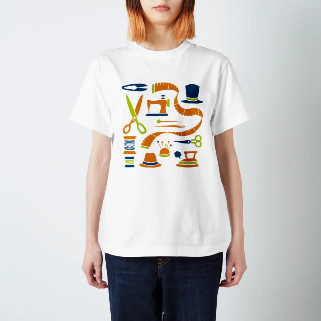 Arch roadのソーイング・帽子屋 Regular Fit T-Shirt