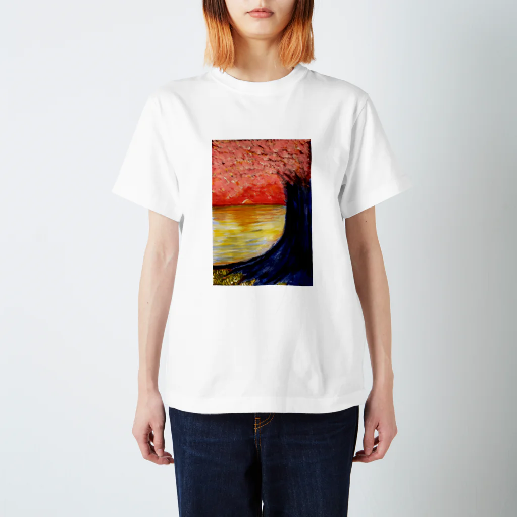 TMCNの桜と落陽 Regular Fit T-Shirt