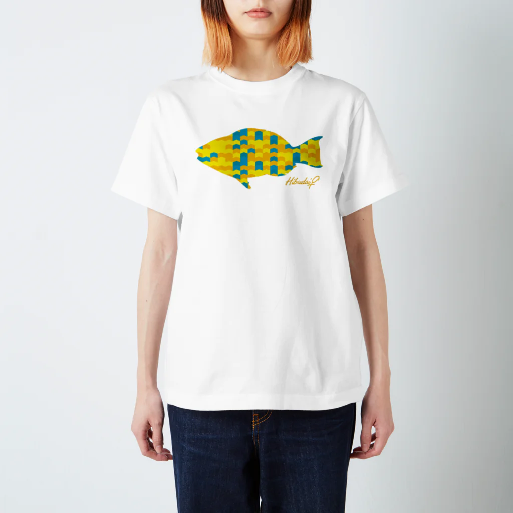 Riki Design (Okinwa Fishing style)のヒブダイ♀ スタンダードTシャツ