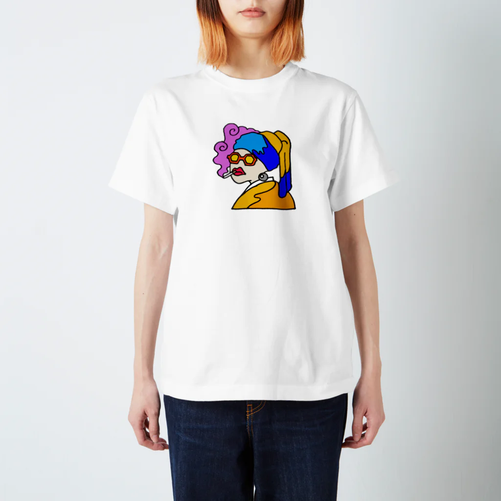 chabashira-cha-cha-chaのヤニカスの名画（真珠の耳飾り編） Regular Fit T-Shirt