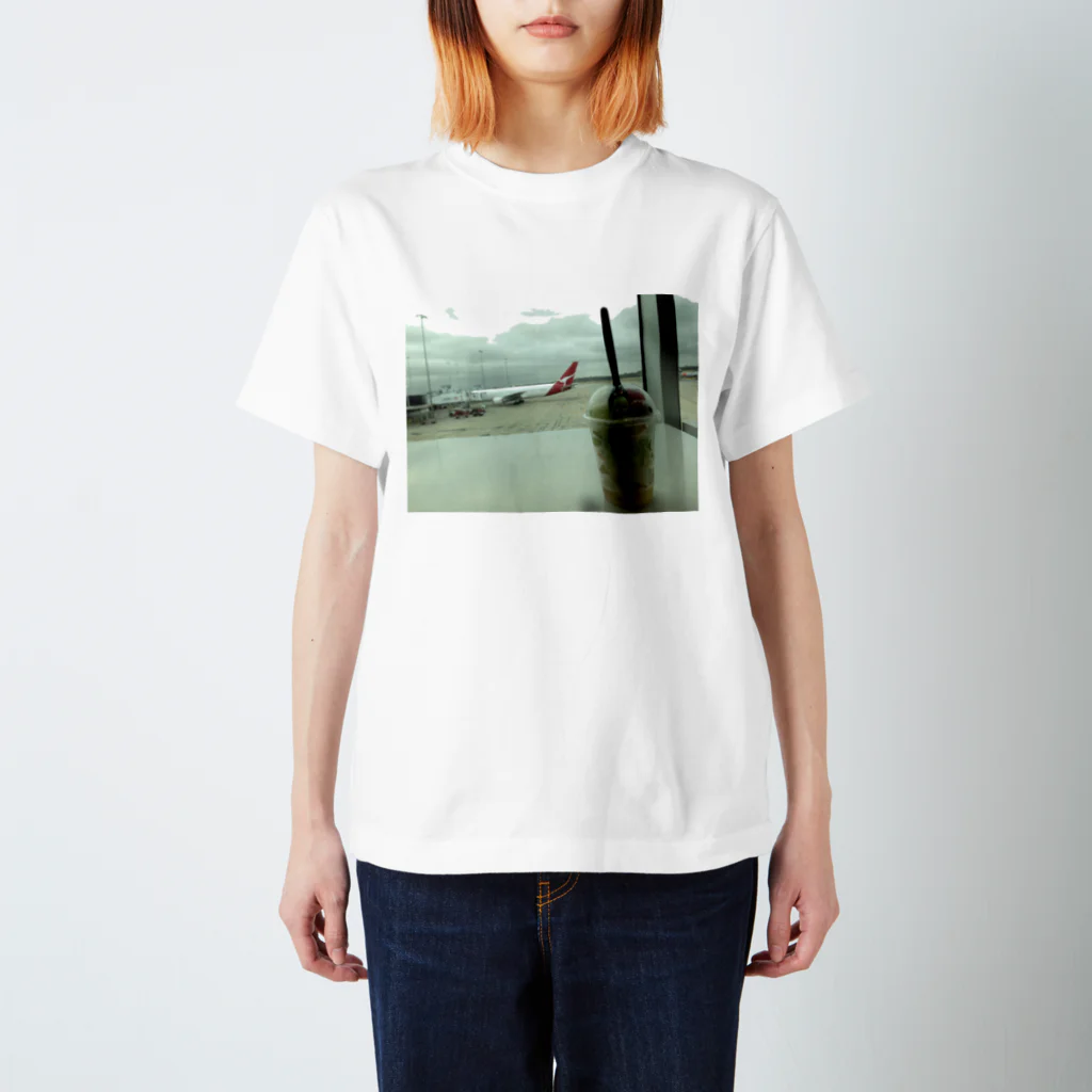 FLY SOMEWHERE のMelbourne Airport 2014 April スタンダードTシャツ