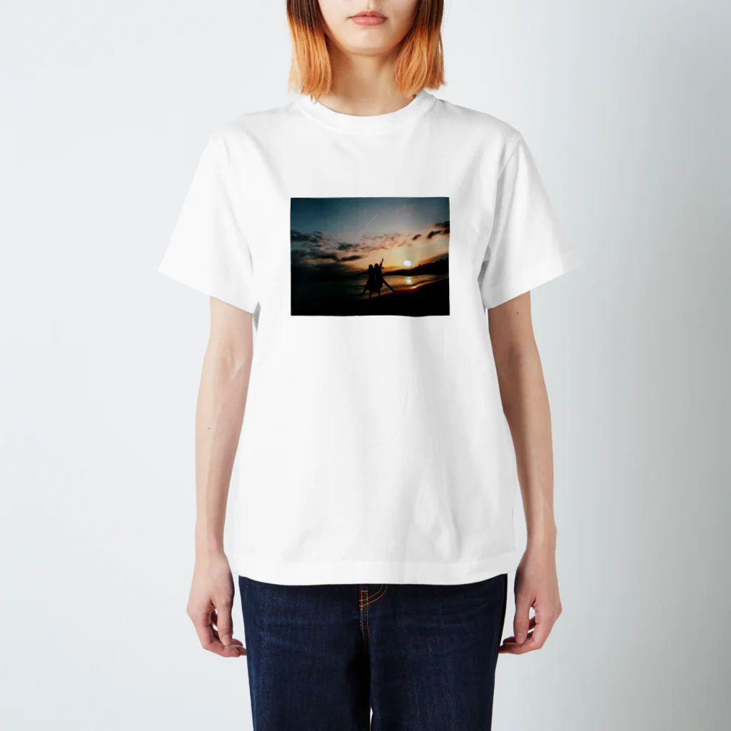 帰りにアイス買って帰ろうの台湾の夕陽 スタンダードTシャツ