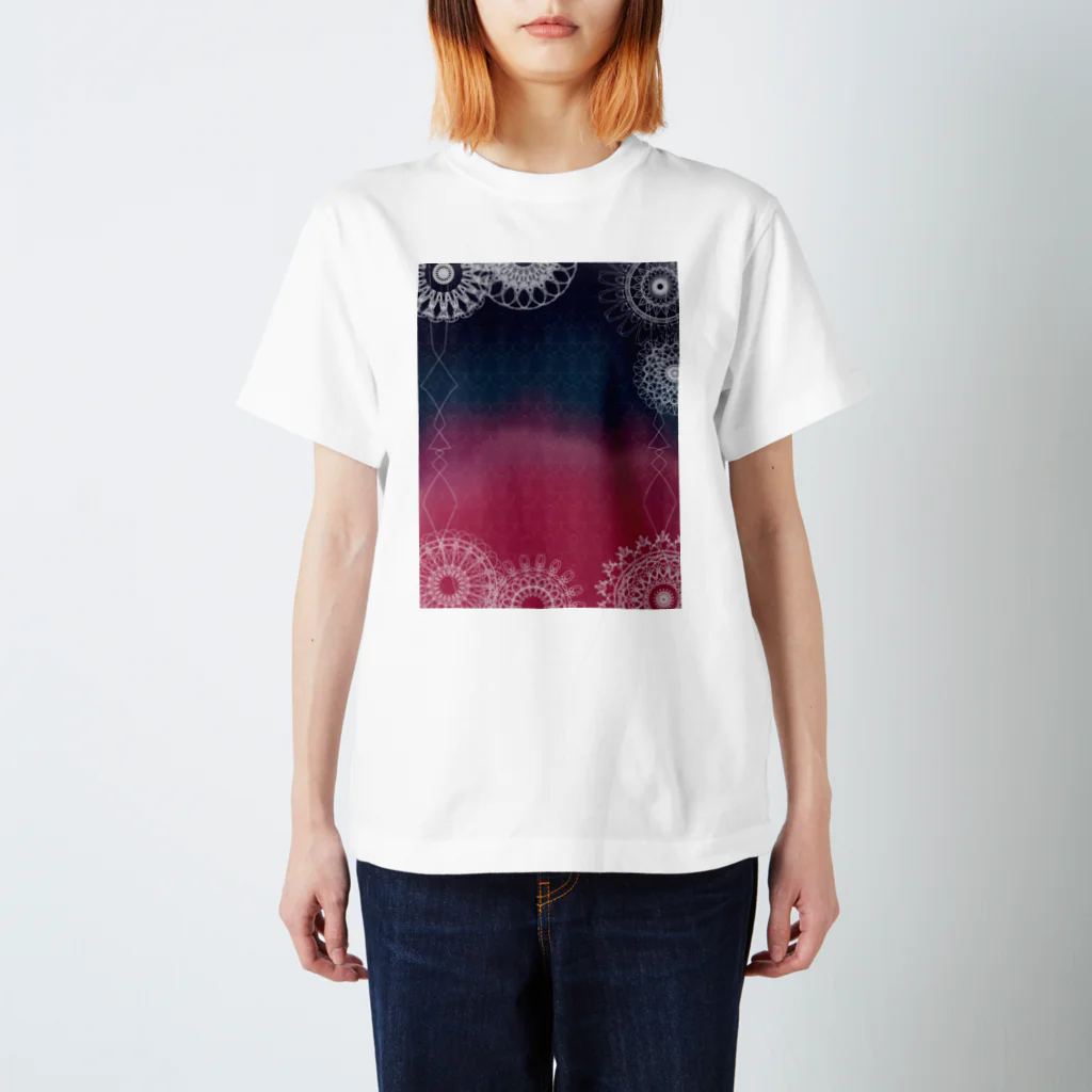 moro_meroの蝶と花 Regular Fit T-Shirt