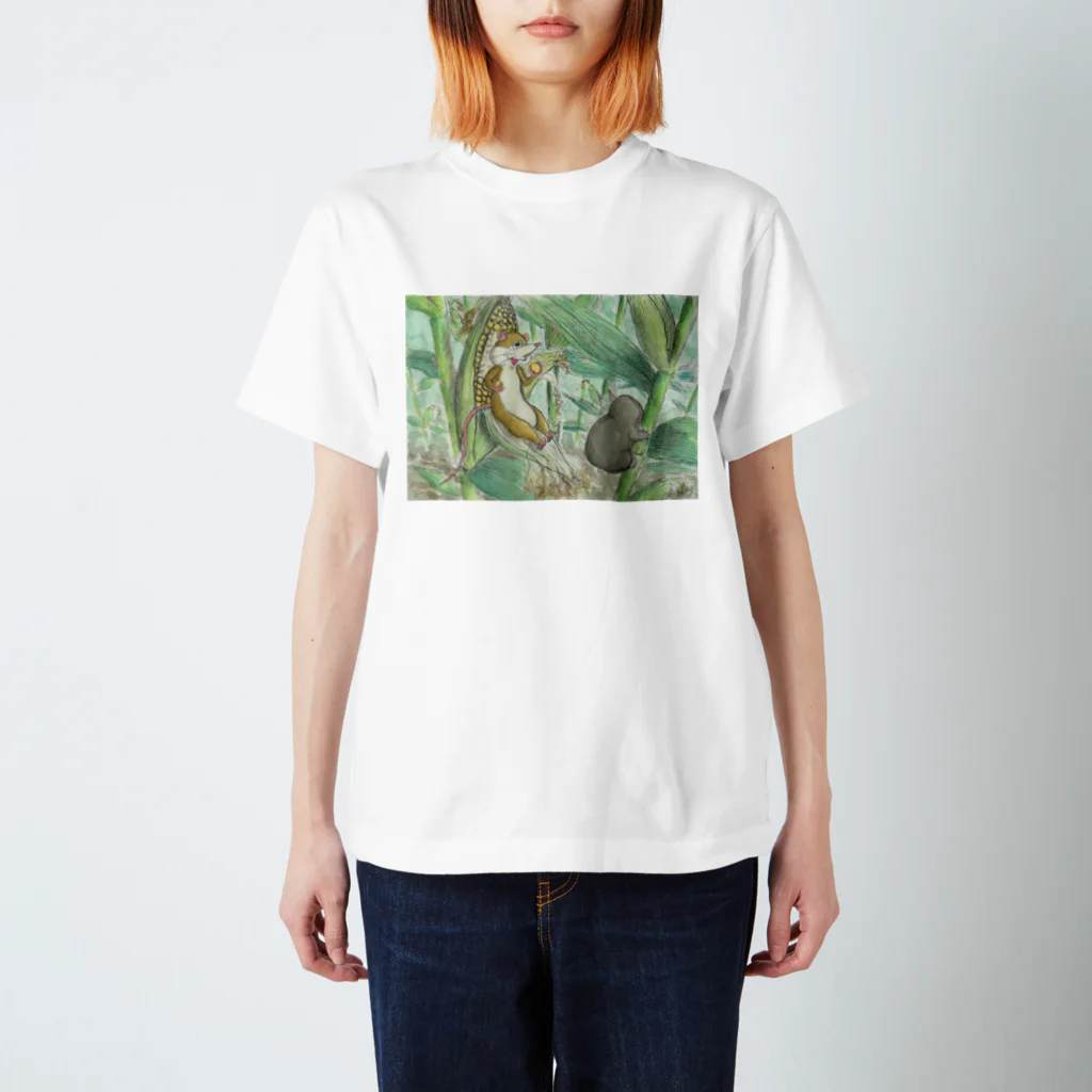 MARU-SHIP STUDIOのもぐらくんとねずみくん〜「もぐらくんと なかまたち」より〜 Regular Fit T-Shirt