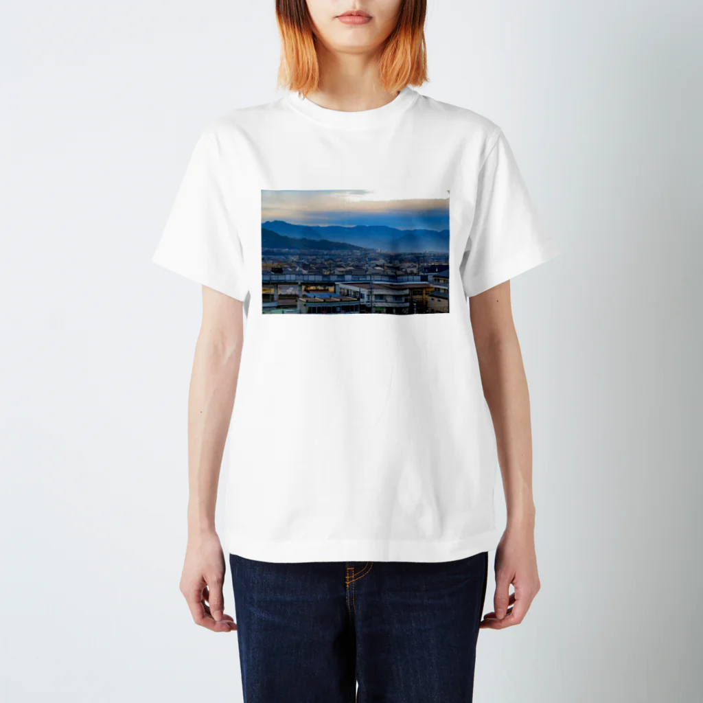 tetsu/中原徹也（Rebrast）の山と街 スタンダードTシャツ