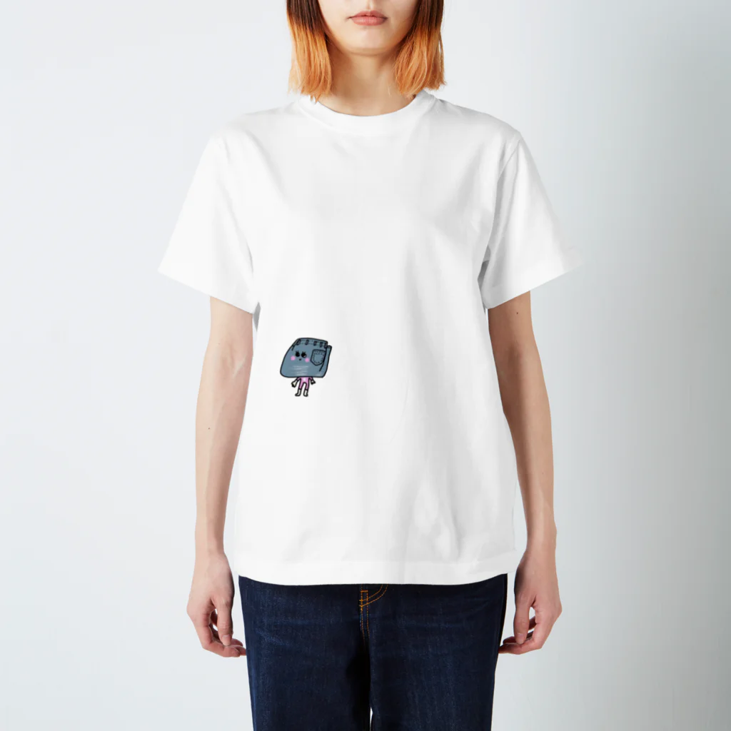 BeAverのねじ込む子チャン Regular Fit T-Shirt