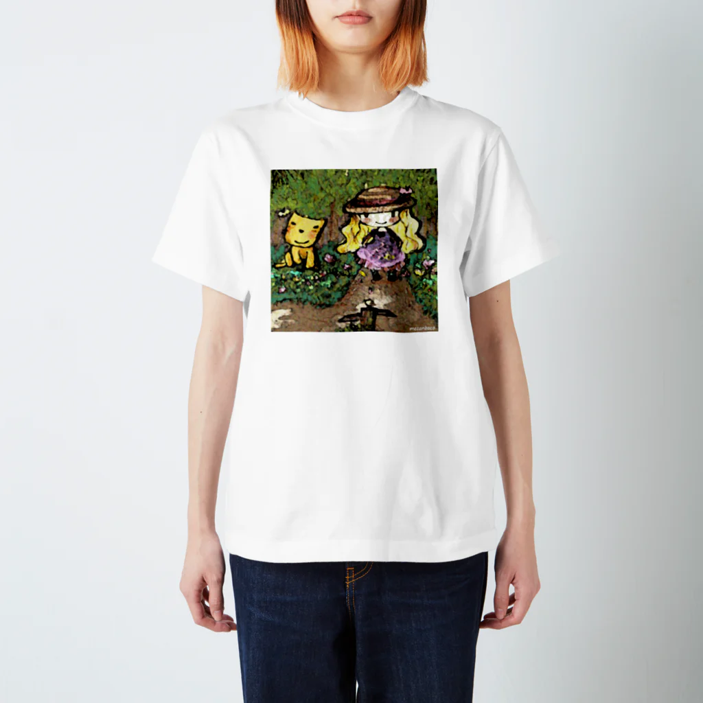 屋根裏ひみつ結社のmecanbaco.『森とネコと少女』 スタンダードTシャツ