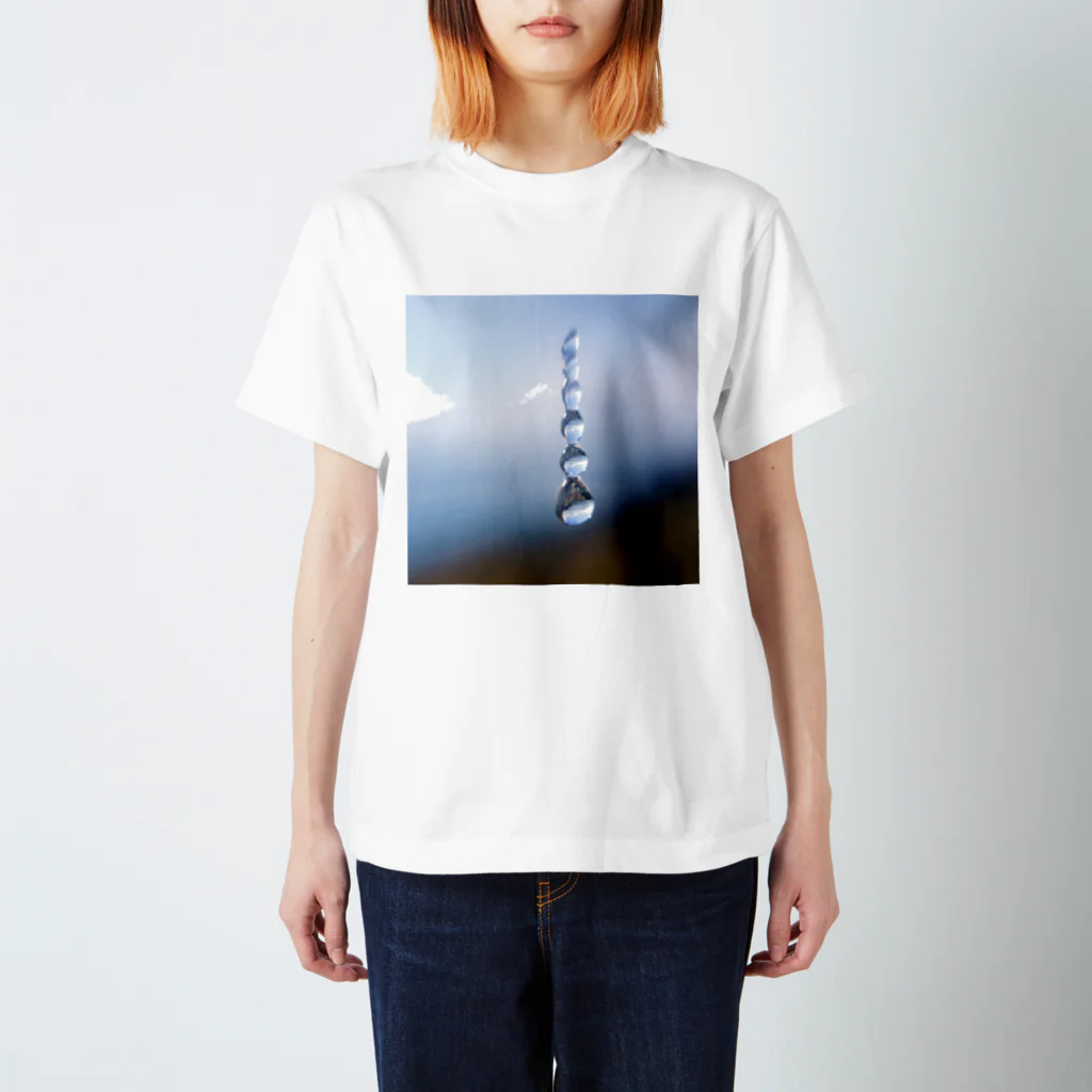 Mumearth Essenceの　しずくがあそぶ スタンダードTシャツ