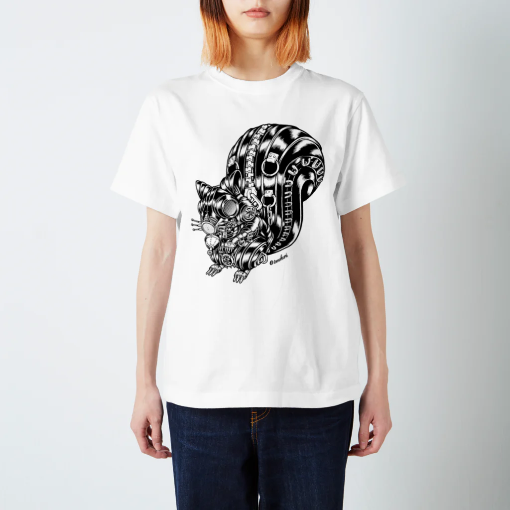 TOMOKUNIのAnimalia Kinky “ Black Squirrel ” スタンダードTシャツ