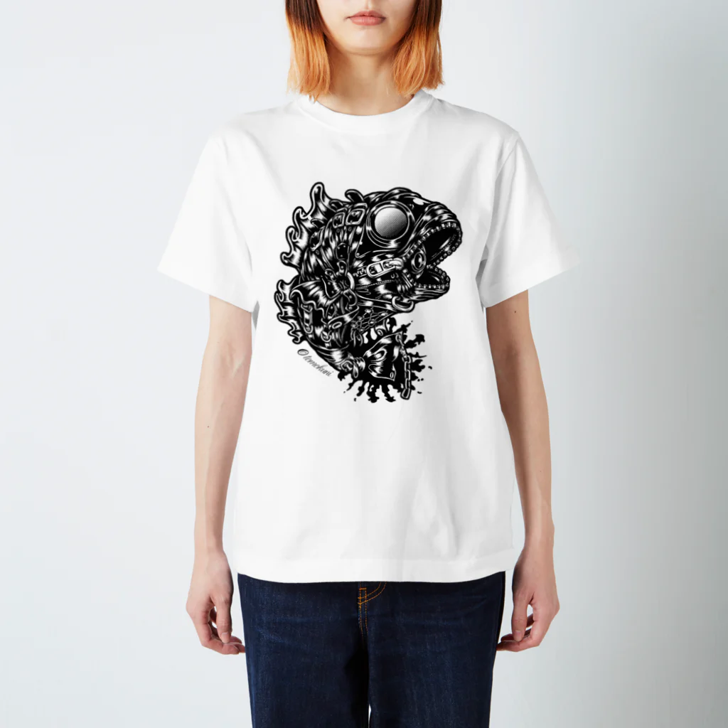 TOMOKUNIのAnimalia Kinky “ Black Bass ” スタンダードTシャツ