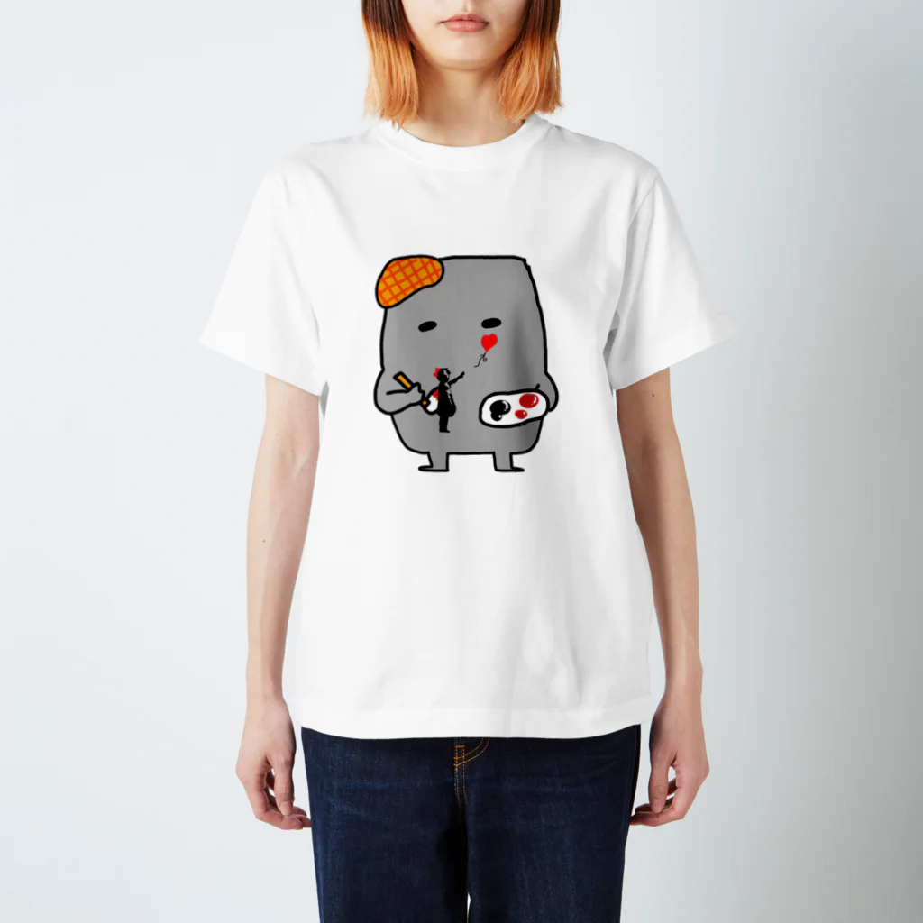 ぱらやん(赤)のぬりかべ Regular Fit T-Shirt