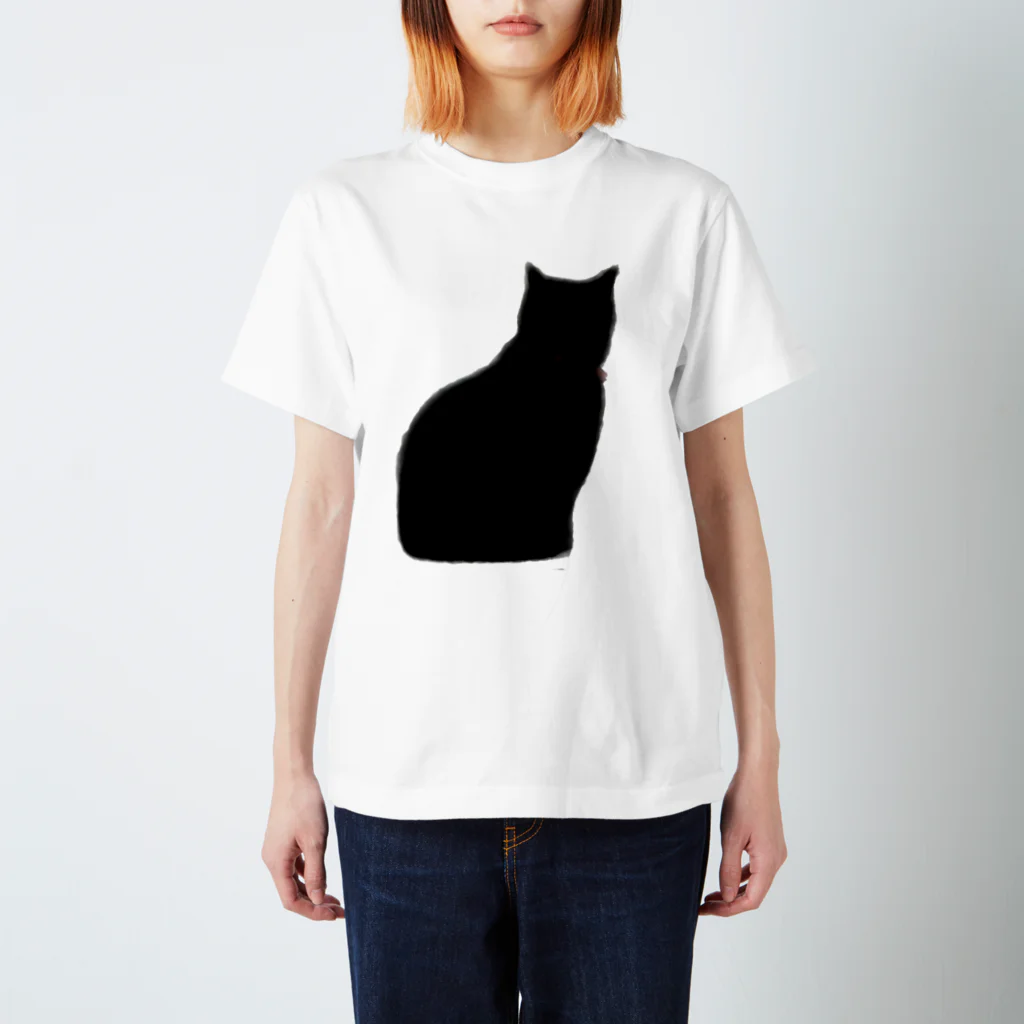 3Nyan's Mom 〜猫グッズ屋さん〜の水彩画シルエット風 黒猫まぐろちゃん Regular Fit T-Shirt