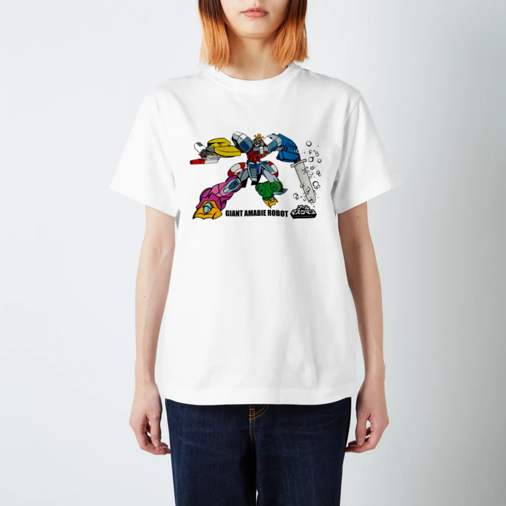 ロッキンプールのGIANT AMABIE ROBOT Regular Fit T-Shirt