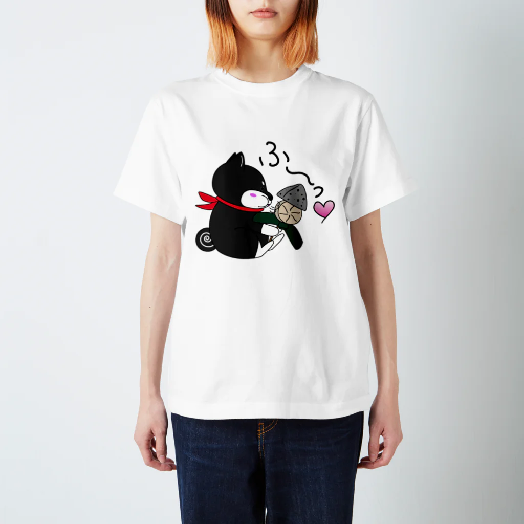 黒柴の梅吉でやんすのちゃっぶい季節にはおでんが1番！ スタンダードTシャツ