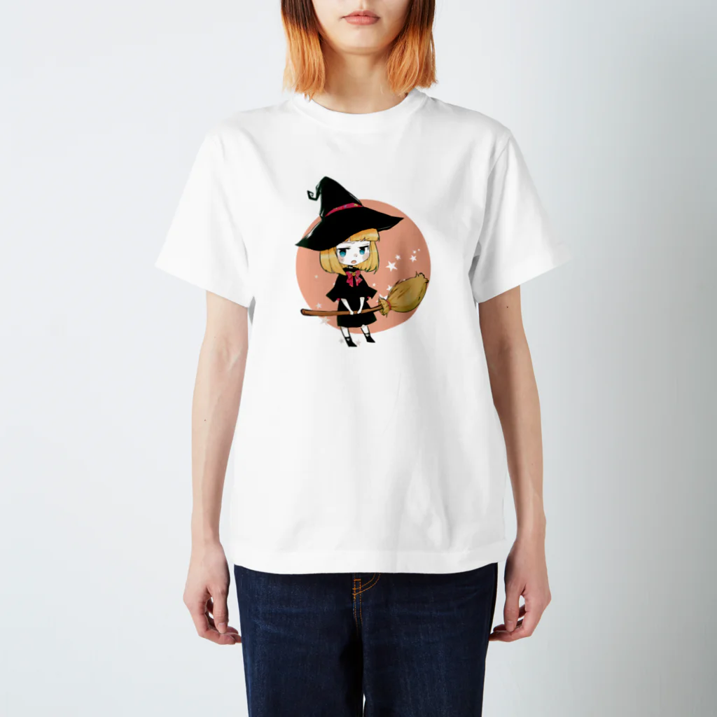 はるの魔女っ娘 Regular Fit T-Shirt