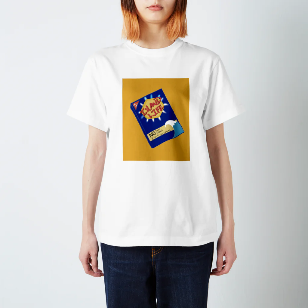 makiのIsland life/ yellow Regular Fit T-Shirt