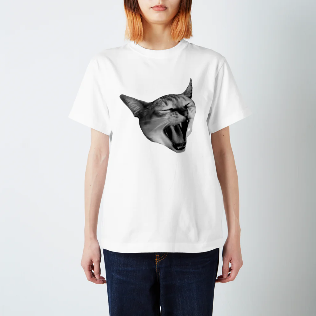 玉林茂二美のあくび猫 スタンダードTシャツ