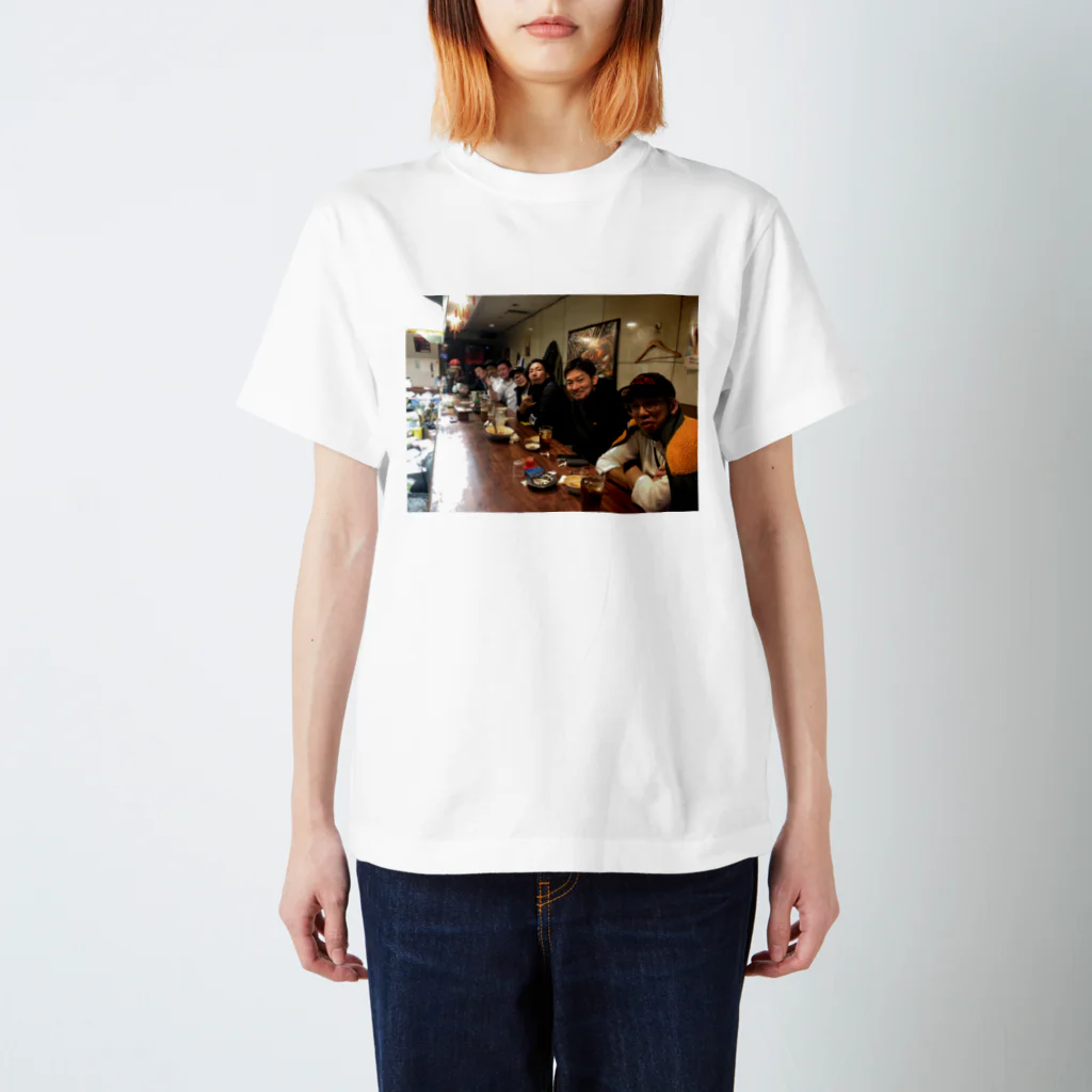 秘密の花園の誕生日会 Regular Fit T-Shirt